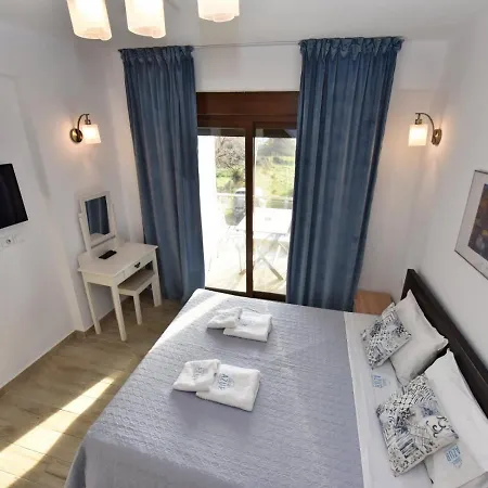 Aparthotel Azur By Paralia Living