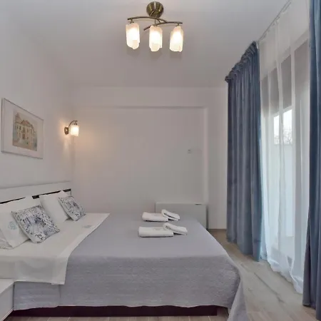 Azur By Paralia Living מלון דירות