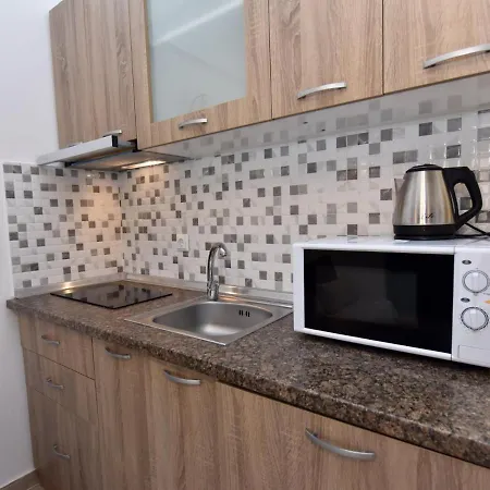 מלון דירות Azur By Paralia Living ניקיטי