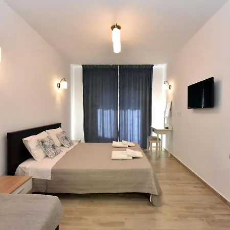 Azur By Paralia Living 3*