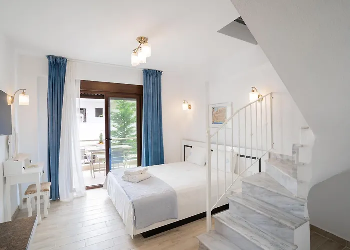 Azur By Paralia Living 尼基季