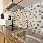 アパートホテル Azur By Paralia Living 3*