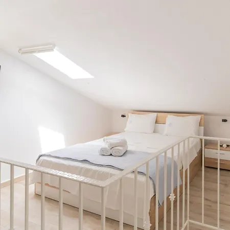Azur By Paralia Living Aparthotel