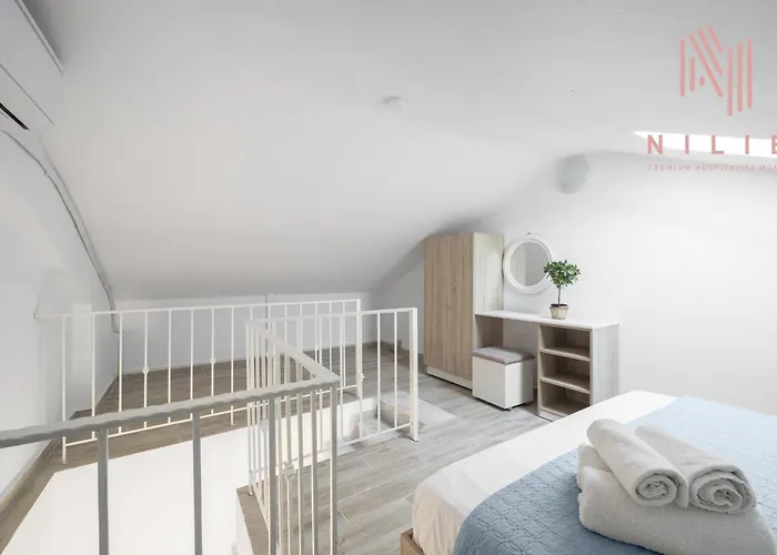 Azur By Paralia Living Aparthotel