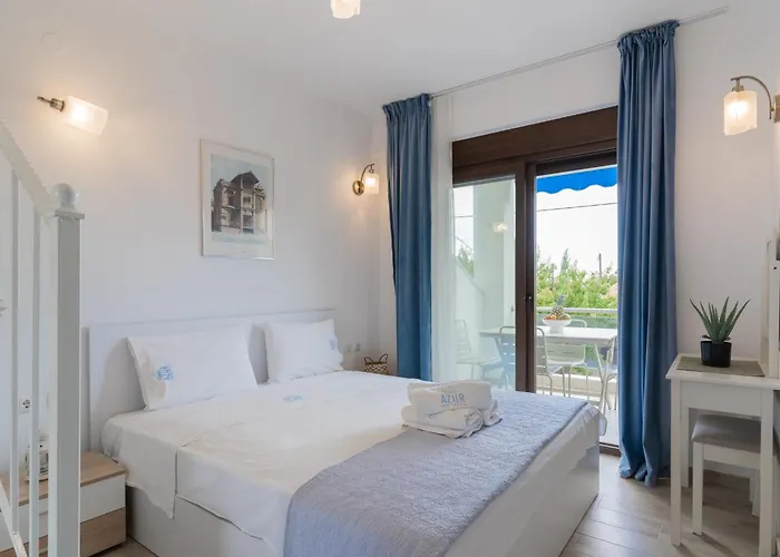 Aparthotel Azur By Paralia Living 3*