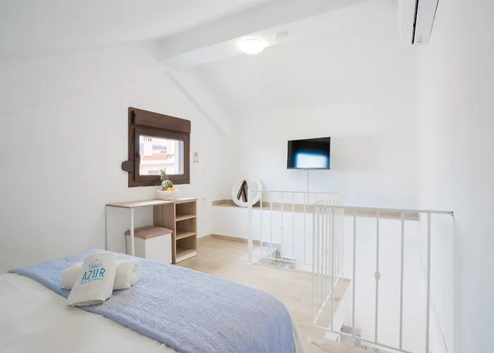 Aparthotel Azur By Paralia Living 3*