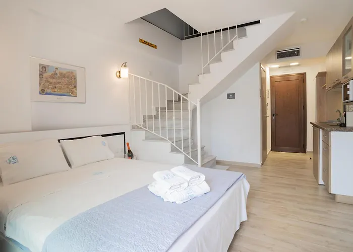 Azur By Paralia Living Aparthotel 3*