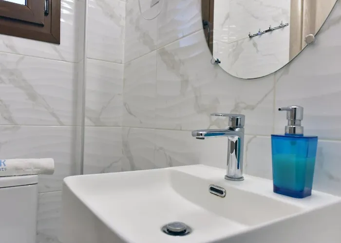 Aparthotel Azur By Paralia Living 3*