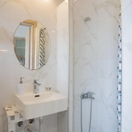 Azur By Paralia Living Lejlighedshotel