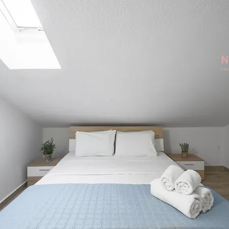 Apart-hotel Azur By Paralia Living 3*