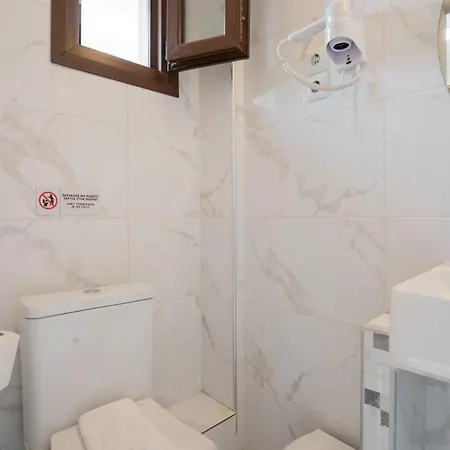 Azur By Paralia Living Lejlighedshotel