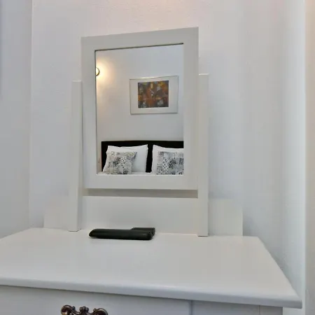 Azur By Paralia Living 3*
