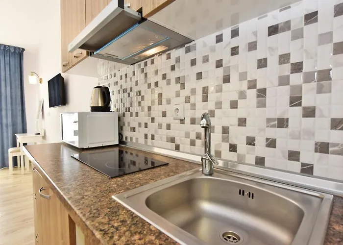 Apart-hotel Azur By Paralia Living 3*